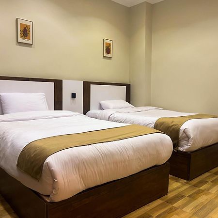 Pyramids On The Spot View Hotel Kafrat al Jabal Exterior photo